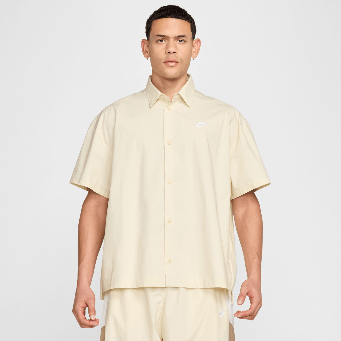 CAMISA NIKE M NK CLUB SS BTN SHIRT OS HOMBRE a $34.990