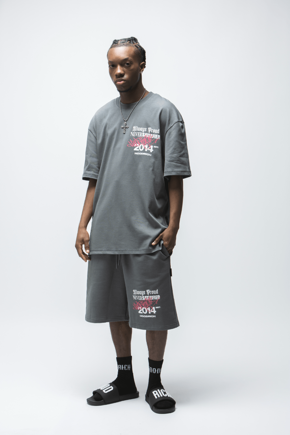 SHORT HOODRICH STAMP TAG _ OVERSIZED SHORT HOMBRE a $31.990