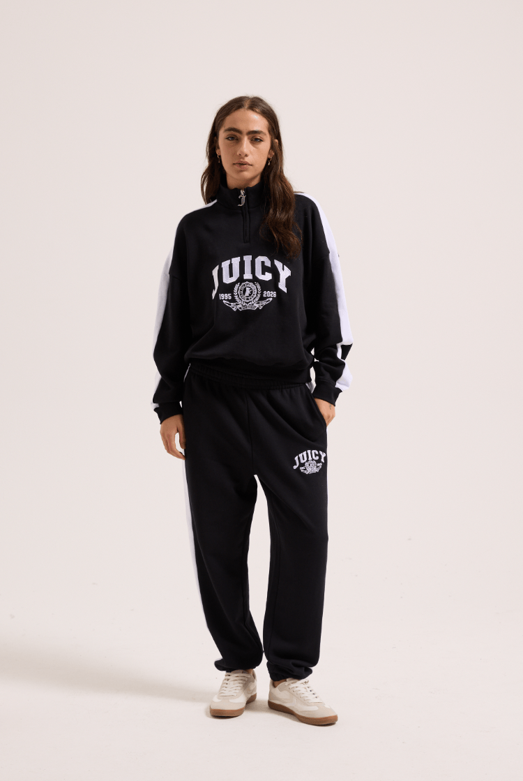 PANTALON JUICY COUTURE COLLEGE CREST CUFFED TRACKP a $34.990