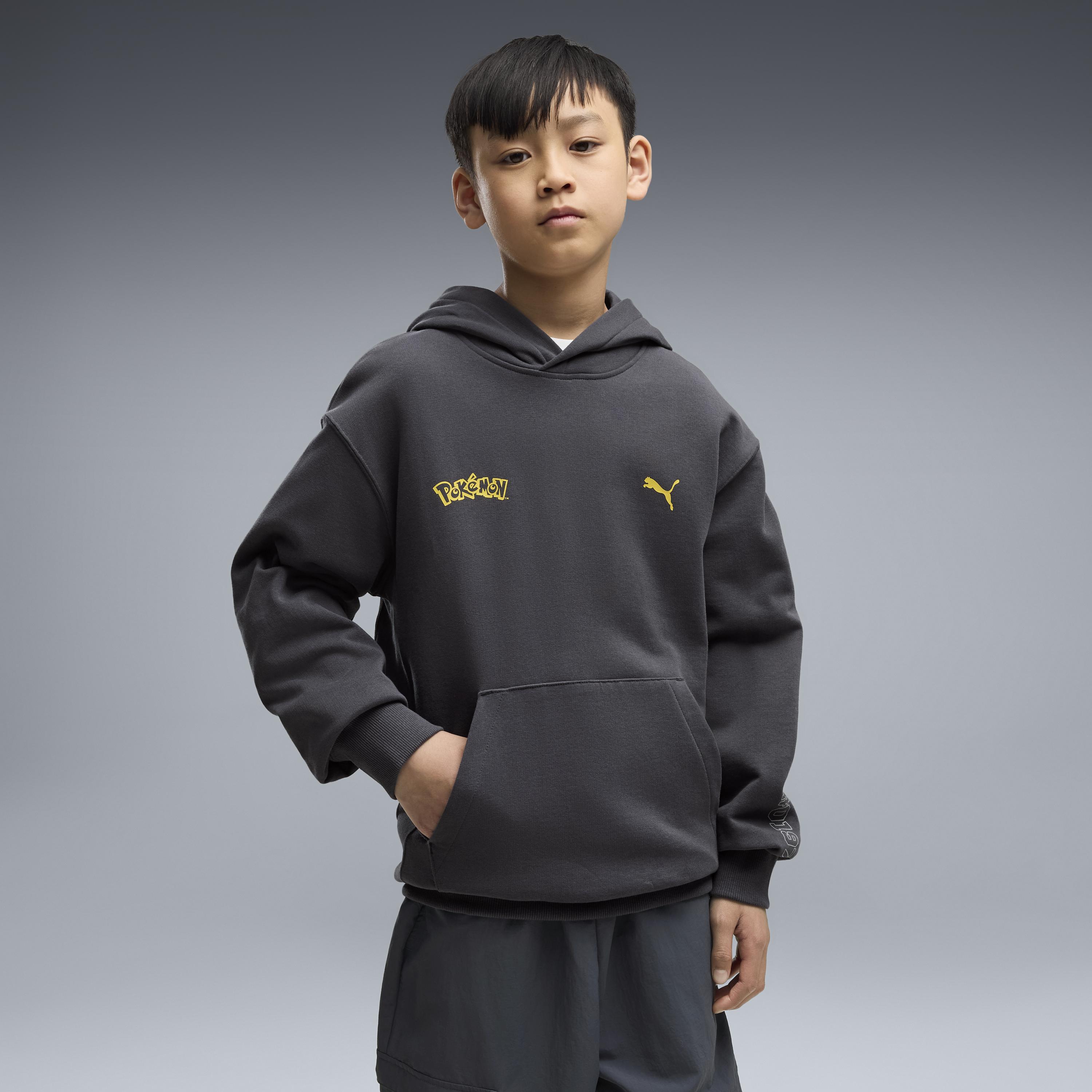 POLERON PUMA PUMA X POKEMON RELAXED GRAPHIC HOODIE a $29.990